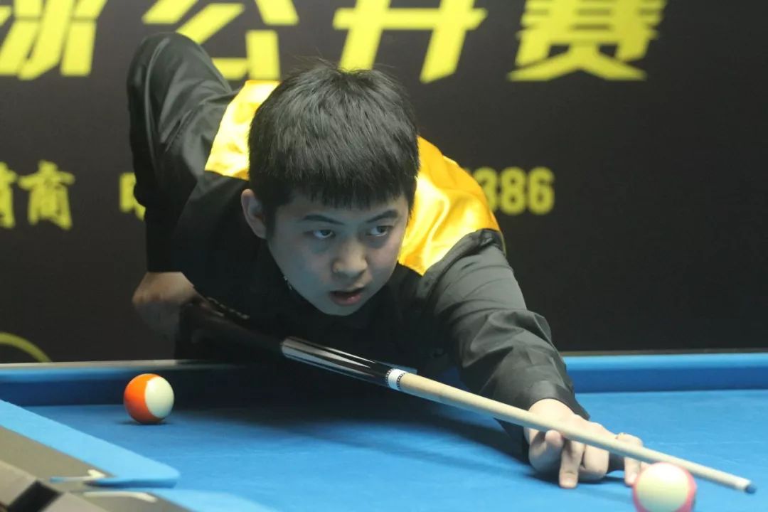 那足球俱乐 那足球俱乐