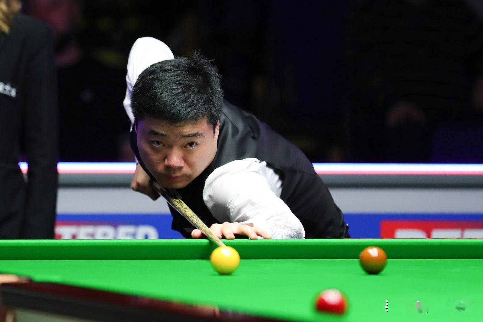 下半场表现 下半场表现